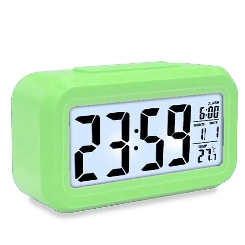 mixed24 LED Wecker Digital Beleuchtet Schlummerfunktion mit Datum und Temperaturanzeige Nachtlicht (Grün)
