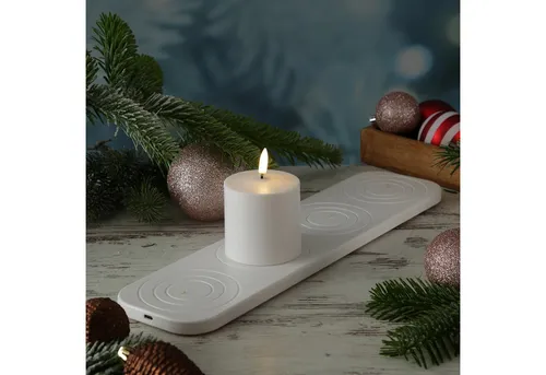 UYUNI LED Kerze mit Ladestation 6,8x6,8cm – Wiederaufladbar mit Timer - Elegante LED Kerze für Innen und Außen, mit 300 Stunden Leuchtdauer und praktischem Timer. Perfekt für stilvolle Tischdekoration und gemütliche Atmosphäre.