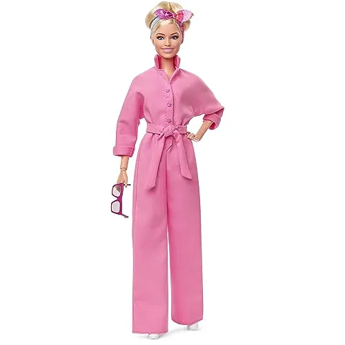 BARBIE THE MOVIE Margot Robbie Puppe - Puppen für Kinder ab 3 Jahren, inspiriert vom Barbie-Spielfilm mit stylischem Kaugummi-Rosa Jumpsuit und einzigartiger Sammlerverpackung.