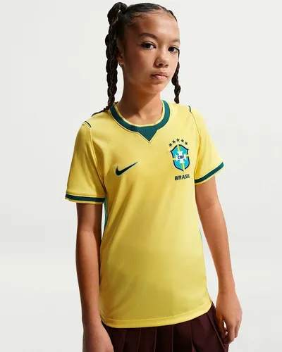 Nike BRASILIEN STAD HOME Teamtrikot Kinder 2026 - Replica-Heimtrikot der brasilianischen Nationalmannschaft für Kinder; atmungsaktiv und schnelltrocknend dank Dri-FIT-Technologie; ideal für sportliche Aktivitäten und Fan-Momente.