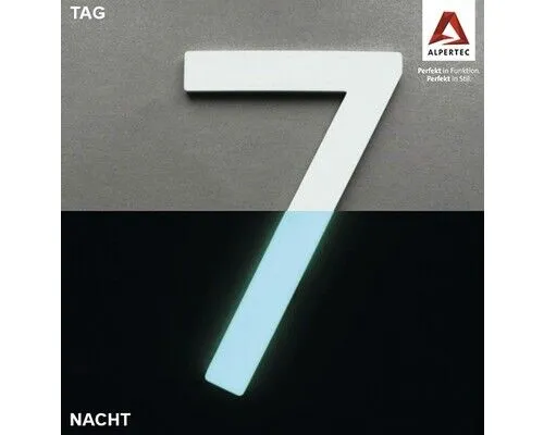 Hausnummer 7 Nachtleuchtend