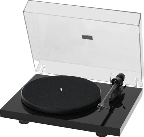 Pro-Ject Debut III DC Plattenspieler