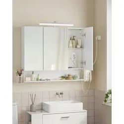 VASAGLE Badezimmerschrank mit 3 Türen und Steckdosen