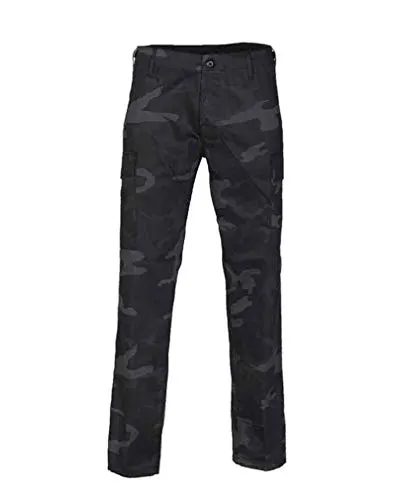Mil-Tec US Rangertyp BDU Hose Camo 905 - Wanderhose in Camo-Design, ideal für Outdoor-Aktivitäten mit verstellbarem Bund und zahlreichen praktischen Taschen.