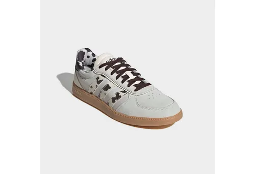 adidas Sportswear BREAKNET SLEEK Sneaker mit Kuh Muster in weiß von adidas