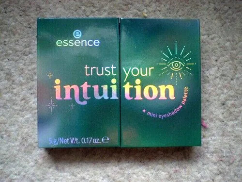 essence trust your intuition Mini Eyeshadow / Lidschattenpalette Palette 5g