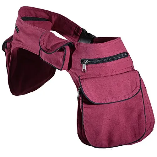 Kunst und Magie Doppel Bauchtasche in Bordeaux in rot von Kunst und Magie