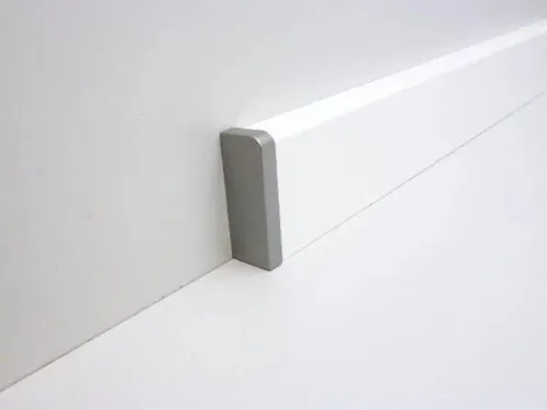 Produktbild B.S. Bauprogramm Endstück für Sockelleiste 18x50mm silber links Endkappen Leiste