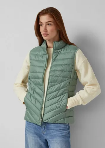 s.Oliver Steppweste für Damen, Gr. 38 in Sage Grün - Stylische Steppweste von s.Oliver für Damen, ideal für kalte Tage. Mit Stehkragen, Reißverschlusstaschen und pflegeleichtem Material. Perfekt für den Lagen-Look!