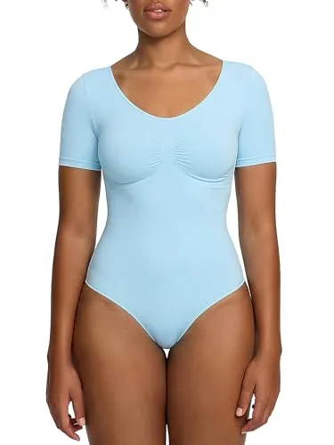 Creamy Fabrics T-Shirt Bodysuit Shapewear – Figurformender Body für Damen mit Slip - Figurformender Bodysuit für eine schlanke Silhouette und optimalen Komfort. Atmungsaktiv, ultraweich und mit praktischem Druckknopfverschluss für müheloses An- und Ausziehen.