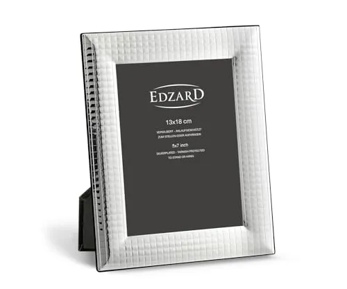 EDZARD Bilderrahmen Forli für Foto 13 x 18 cm, edel versilbert, anlaufgeschützt, mit Samtrücken, inkl. 2 Aufhängern, Fotorahmen zum Stellen und Hängen