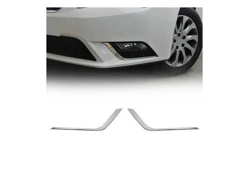 OMAC Rahmen Nebelscheinwerfer OM3552105 für SEAT Leon Schrägheck (5F1) - Nebelscheinwerfer Rahmen aus Edelstahl, selbstklebend für einfache Montage, ideal für SEAT Leon (5F1) und sorgt für bessere Sicht bei Nebel.