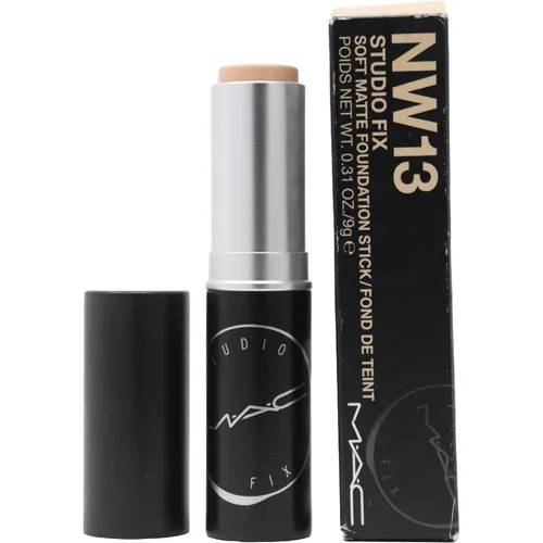 MAC Foundation Studio Fix Soft Matte Foundation Stick NW13 9 g - Make-up für ein makelloses Finish, bietet langanhaltende Deckkraft und einen natürlichen, matten Look.