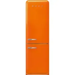 Smeg Kühl-\/Gefrierkombination FAB32ROR5 - Stilvolle Kühl-Gefrierkombination im Retro-Design, bietet großzügigen Stauraum und geprüfte Energieeffizienz für umweltbewusste Haushalte.