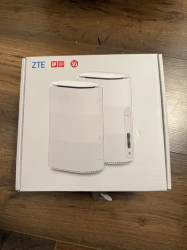 ZTE MC801A HyperBox 5G Wireless Router - Unlocked, Dual Band, 2-Port Switch für blitzschnelles Internet und maximale Flexibilität