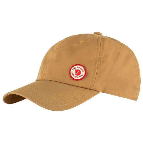 Fjällräven Logo Cap buckwheat brown (232) L/X - Hüte & Caps, nachhaltige G-1000 Lite Kappe aus recyceltem Polyester und Bio-Baumwolle, idealer Sonnenschutz für stilbewusste Outdoor-Enthusiasten.