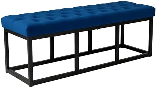 CLP Sitzbank Polson Samt mit Metallgestell - Elegante Polsterbank in Blau, 120 cm - Modische Sitzbank aus hochwertigem Samt mit stabilen Metallgestell. Bequem gepolstert und mit Bodenschonern ausgestattet, ideal für jeden Wohnstil.