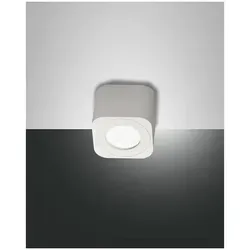 Fabas Luce Palmi Spot 6W LED - Moderne LED Spotlampe mit warmweißem Licht und 540 Lumen, ideal für stimmungsvolle Beleuchtung in Wohnräumen.