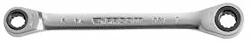 Facom Knarrenringschlüssel 22x24 mm - Kompakt und wendig - Ratschenschlüssel mit umschaltbarem Knarrenmechanismus, ideal für enge Räume. Mit nur 5° Drehwinkel ermöglicht er präzises Arbeiten und ist verchromt für Langlebigkeit.