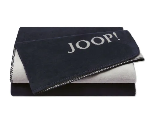 Wohndecke JOOP! LIVING - UNI-DOUBLEFACE - Luxuriöse JOOP! UNI-DOUBLEFACE Wohndecke in großem Format, ideal für stilvolle Wohnakzente. Aus besonders weichen Materialien, verziert mit geketteltem Zierstich und JOOP! Logo. Perfekt für gemütliche Stunden.