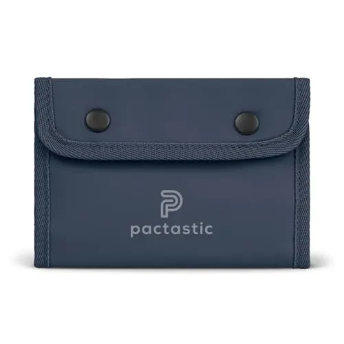 Pactastic Reisepass-Geldbörse mit 6 Kartenfächern & geschütztem Münzfach | 100 g leichter Reisegeldbeutel für Pässe & Bargeld aus wasserabweisendem veganem Tech-Material | 17,5 x 2,5 x 13 cm