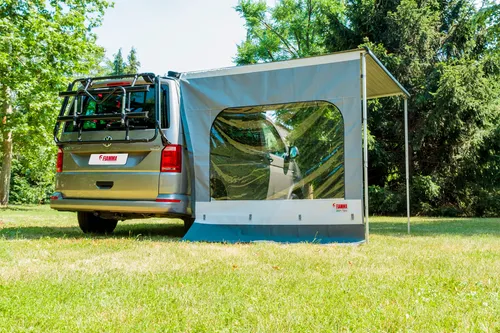 FIAMMA Side W Pro F40 Van Seitenwand - Caravan-Zubehör mit großem Fenster und Bodenverlängerung, aus wasserabweisendem und UV-beständigem Vinyl für einfache Montage und flexible Installation.