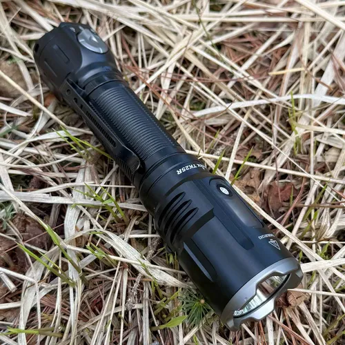 Fenix Taschenlampen & Stirnlampen von Fenix