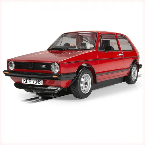 Scalextric C4490 1:32 Volkswagen Golf GTI Mk.I Rot - Detailgetreues Slotcar mit Fahrerfigur, ideal für spannende Rennbahn-Action und einfach umrüstbar auf Digitalrennbahnen