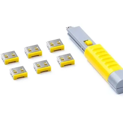 SmartKeeper Basic USB-A Port Blocker (6 Stk. + Key) - Schutz für USB-Anschlüsse, verhindert unbefugten Zugriff und schützt vor Datenverlust, ideal für Büros und öffentliche Plätze.