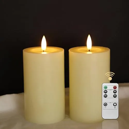 LUCOZA 2er Set Flackernde Flammenlose LED Kerzen mit Timer und Fernbedienung für Innen, 12,5 cm Batteriebetriebene LED Echtwachskerzen, Realistische Stumpenkerze mit 3D-Dochtlich, Creme