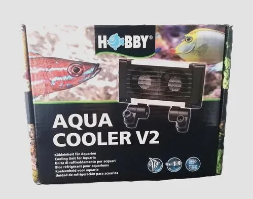 Hobby Aqua Cooler V2 Aquarium Ventilator 2-fach - Heizungen & Kühlungen, ideal für Aquarien bis 120 Liter, energieeffizient mit nur 4,5 Watt für optimale Kühlung.