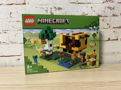 LEGO 21241 Minecraft Das Bienenhäuschen von LEGO
