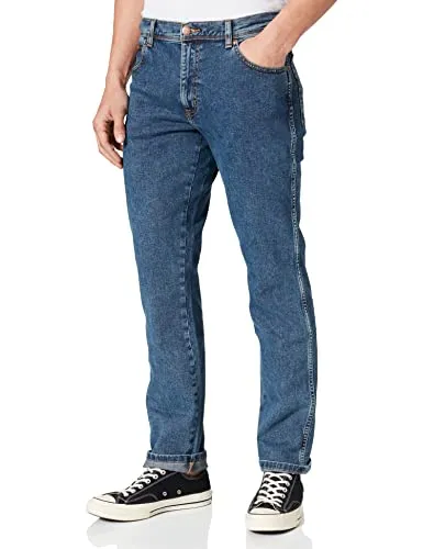 Wrangler Herren Texas Slim Pants - Stonewash, 40W/30L - Wanderhosen mit schlankem Schnitt und elastischem Komfort, ideal für aktive Outdoor-Abenteuer.