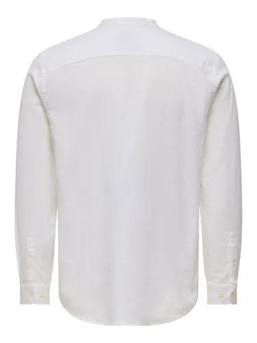 ONLY & SONS Herren Freizeit Hemd ONSCAIDEN SOLID - Slim Fit in Weiß - Herrenhemden im Slim Fit Design aus 55% Baumwolle und 45% Leinen, ideal für schicke Anlässe und lässige Looks, perfekt kombinierbar mit Jeans.