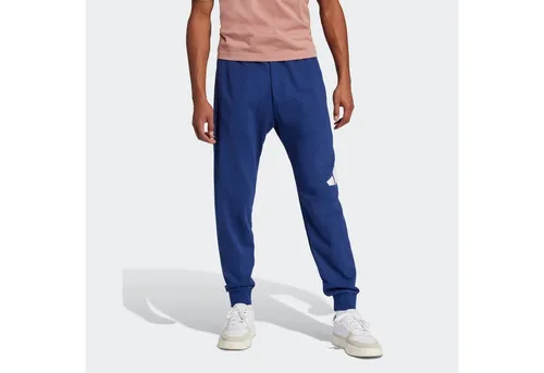 adidas Herren Essentials Big Logo French Terry Pant XL - Trainingsbekleidung mit regulärem Schnitt, elastischem Bund und Rippbündchen. Hergestellt aus mindestens 70 % recycelten Materialien für umweltbewusste Sportler.