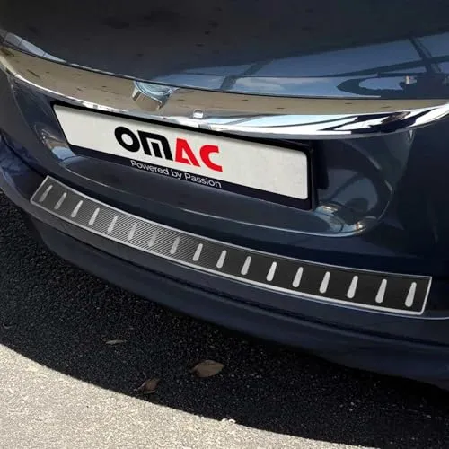 OMAC Ladekantenschutz für Fiat 500X 2014-2025 - Abdeckblenden für optimalen Schutz der Ladefläche vor Kratzern, aus rostfreiem Edelstahl, einfache Montage ohne Bohren, maßgeschneiderte Passform für Ihr Fahrzeug.