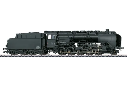 Märklin 39888 H0 Güterzug-Dampflok BR 44 der ÖBB - Detailgetreue H0 Dampflok BR 44 mit Digital-Decoder und umfangreichen Geräuschfunktionen, ideal für Modelleisenbahnen-Liebhaber.