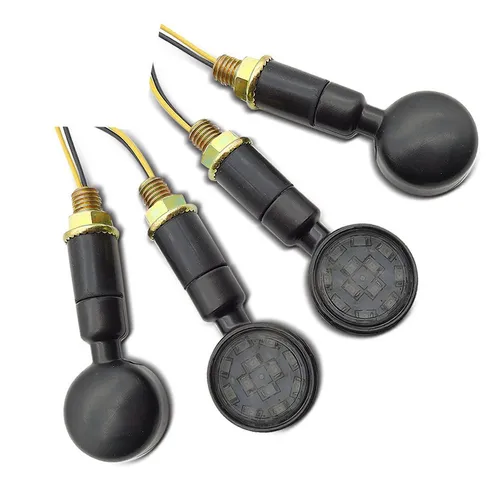 2er-Set LED Blinker Motorrad RV299 - ECE-zugelassen, getönt schwarz - 2er Set LED Blinker für Motorräder, ideal für vorne und hinten. Nahezu unsichtbar integriert, bieten sie eine cleane Optik und starke Leuchtkraft. E-Zulassung für legale Nutzung im Straßenverkehr. Maße: Gewinde M10.
