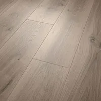 Laminat Nature Sense Pinot Eiche hellgrau - Landhausdiele - Laminatböden mit natürlichem Look, robust und pflegeleicht für ein modernes Wohnambiente.
