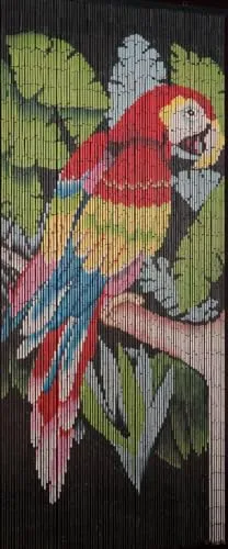 CONACORD Türvorhang Decona Papagei - Fliegengitter mit buntem, halbtransparentem Design aus Bambus, ideal für dekorative Akzente und effektiven Insektenschutz.