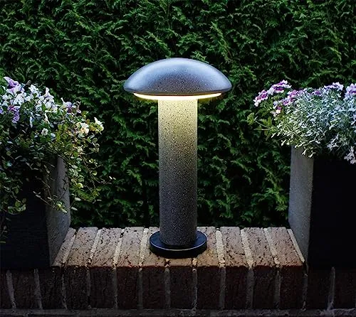Arnusa Solarleuchte Pilz - Gartenlampe in Stein-Optik - Wegeleuchten mit origineller Pilz-Form und starkem 1200 mAh Akku. Ideal als Dekoleuchte für Ihren Garten, sorgt sie für stimmungsvolles Licht bei Nacht.