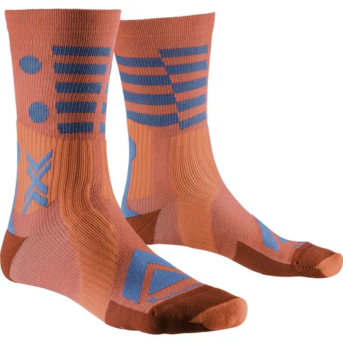 X-Socks Gravel Perform Merino Crew Socken (O010) 45-47 - Radsocken für Gravelbike-Enthusiasten, aus hochwertiger Merinowolle für optimale Feuchtigkeitsregulierung und Komfort. Perfekt für intensive Touren mit umfassendem Schutz.
