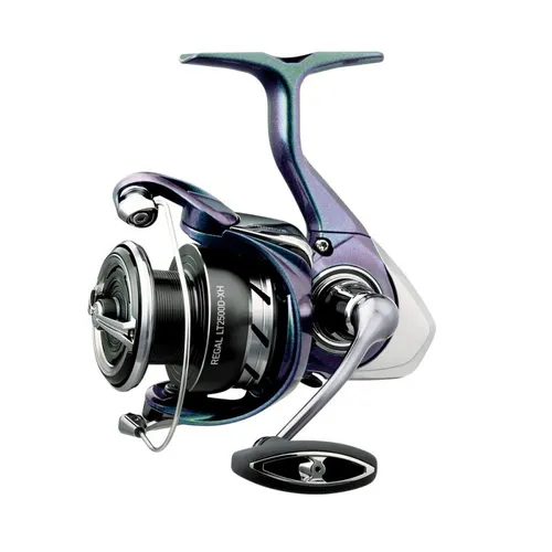 Daiwa Regal LT (RGLT2500D-XH-B) Angelrolle zum Spinnen - Angelrollen mit Luftrotor-Technologie für optimale Sensibilität und Balance. Ideal für passionierte Angler, die Wert auf Leistung und Leichtigkeit legen.