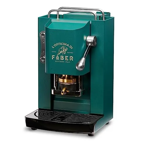 Faber Pro Deluxe ESE Pad Espressomaschine British Green & Chrom 1,3 - Siebträgermaschinen mit elegantem Design, ideal für Kaffeeliebhaber, die hochwertigen Espresso mit ESE-Pads genießen möchten.