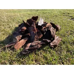 Pinienrinde 70-100 mm - Premium Rindenmulch für Garten und Terrarium - Natürlicher Dekorationsbelag aus grober Pinienrinde, ideal zur Verschönerung von Gärten und Pflanzgefäßen. Unterdrückt Unkraut und schützt Wurzeln vor Frost. Perfekt für kreative Gestaltung und nachhaltige Pflege.