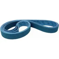 3M Scotch-Brite Vliesband 50 x 2000 mm, verschiedene Körnungen - Vielseitiges Schleifband für effizientes Reinigen und Finishen. Ideal für konturierte Oberflächen, sorgt für präzise Ergebnisse ohne Beschädigung des Untergrunds.