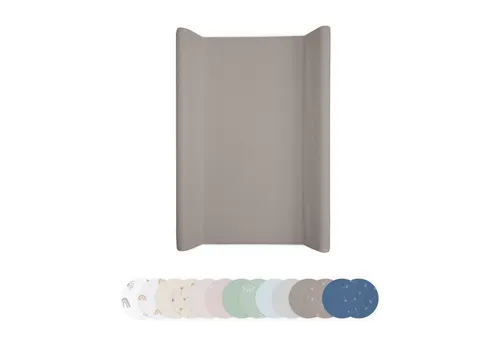 Ehrenkind® Abwaschbare Wickelauflage mit Keil - Hygienisch und Vielseitig in Taupe | 50x70 cm - Pflegeleichte Wickelauflage mit wasserabweisender Oberfläche, die schnell gereinigt werden kann. Die gepolsterte Unterlage und stabilen Keilränder sorgen für Komfort und Sicherheit beim Wickeln. Ideal für gängige Wickeltische.