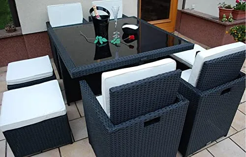Ragnarök-Möbeldesign PolyRattan Essgruppe - Hochwertiges 21-tlg. Möbelset für 8 Personen, mit 8 Jahren Garantie auf UV-Beständigkeit – ideal für Garten und Terrasse. Inklusive stabiler Aluminiumkonstruktion und eleganter ESG-Sicherheitsglasplatte.