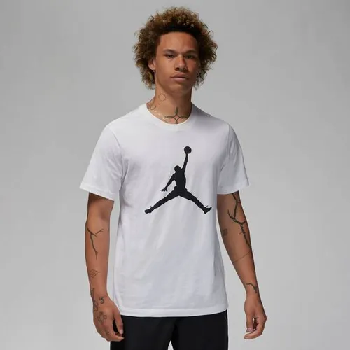 NIKE Herren T-Shirt Jordan Jumpman - Bequemes T-Shirt mit entspannter Passform, ideal für den Alltag und sportliche Aktivitäten. Entdecke hochwertige Sportbekleidung für Damen, Herren und Kinder bei INTERSPORT.