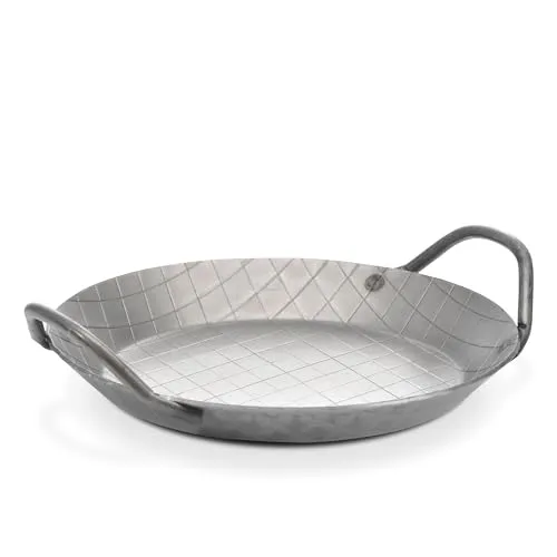 GSW 859042 Gastro Traditionell Eisenpfanne geschmiedet, Servierpfanne mit Zwei Griffen 24 cm, Grau